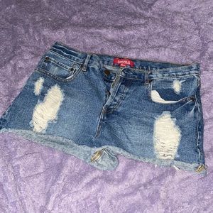 Forever21 ripped jean shorts